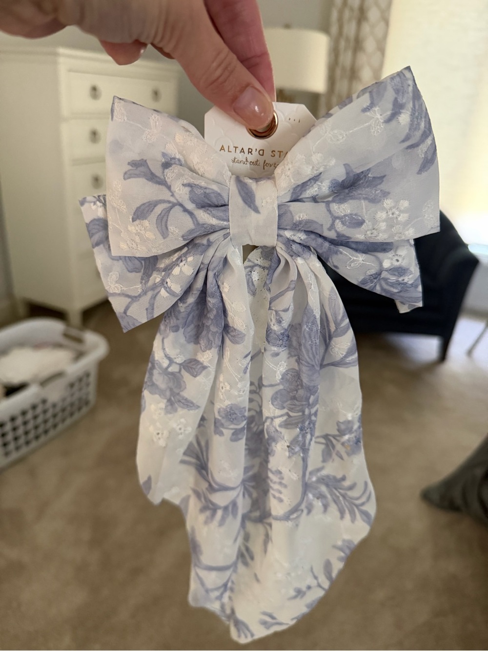 Altar'd State Powder Blue & White Floral Draped Bow Accent